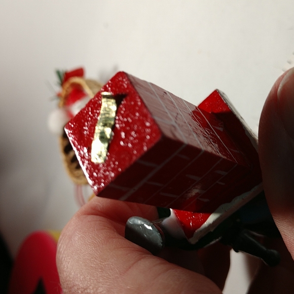 Vintage Wood Christmas Ornaments Set of 6 - Picture 7 of 12